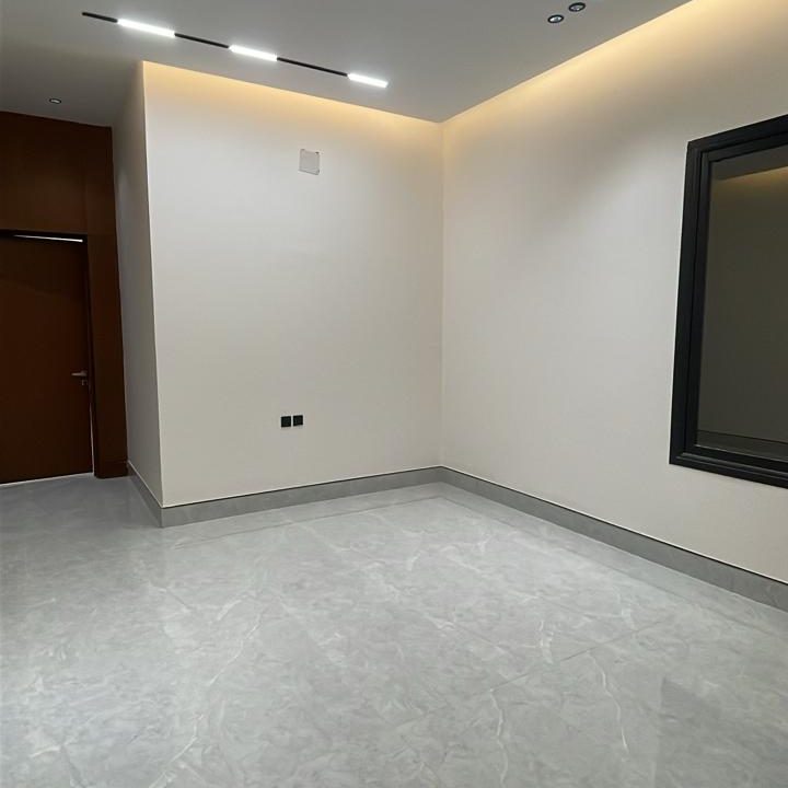 WhatsApp Image 2025-09-16 at 12.58.48 PM (1)