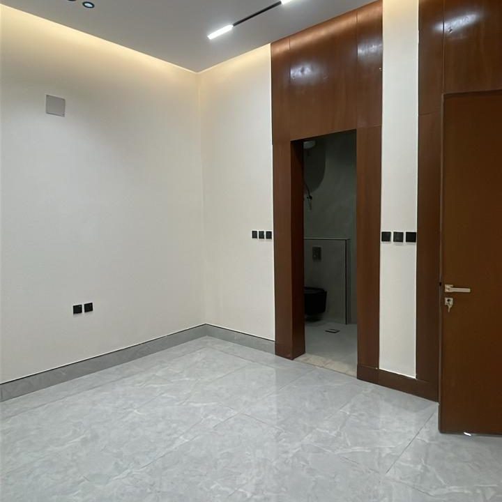 WhatsApp Image 2025-09-16 at 12.58.50 PM (2)