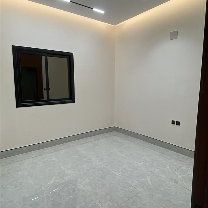 WhatsApp Image 2025-09-16 at 12.58.50 PM (3)