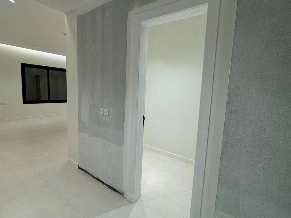 WhatsApp Image 2025-09-10 at 10.53.07 PM (1)