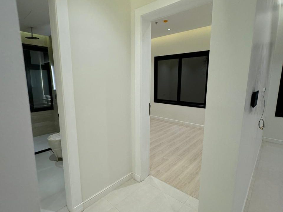 WhatsApp Image 2025-09-10 at 10.53.09 PM (1)