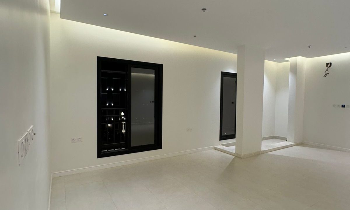 WhatsApp Image 2025-09-10 at 10.59.12 PM (1)