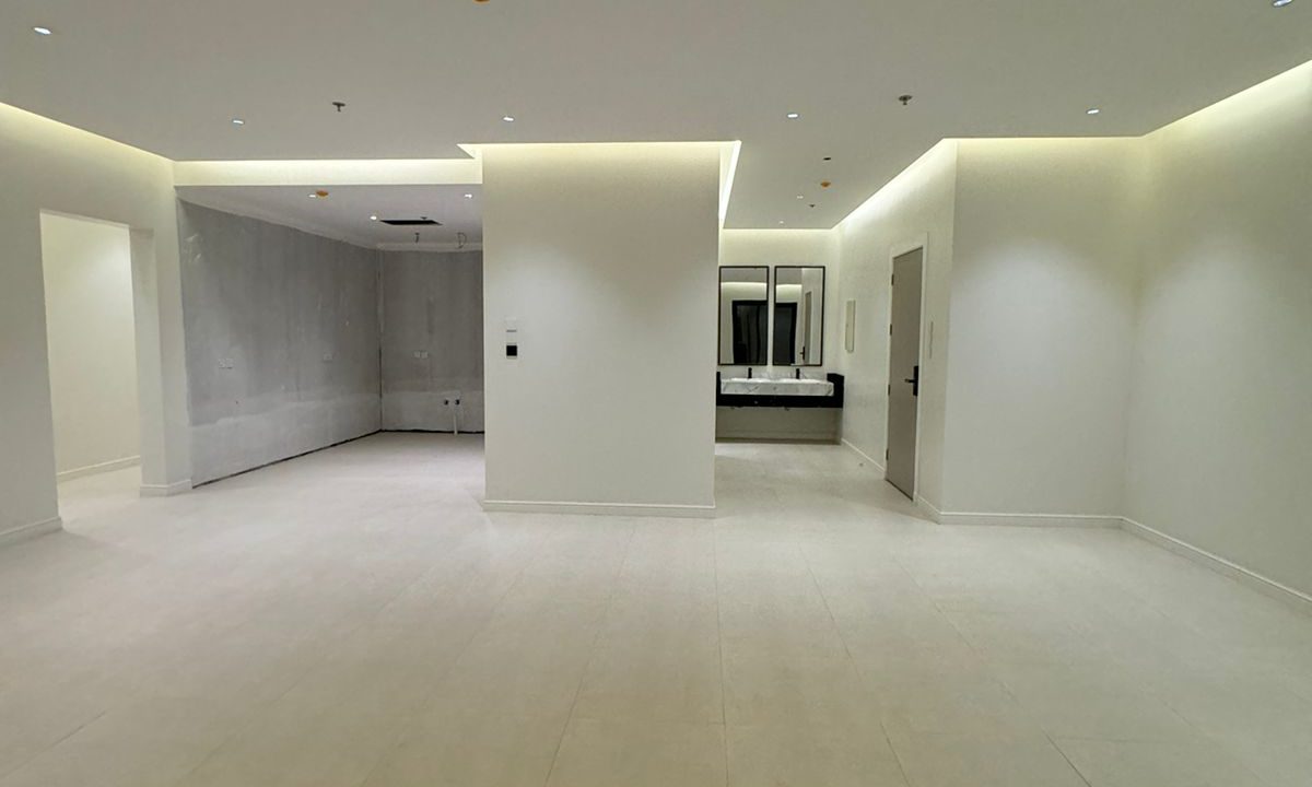 WhatsApp Image 2025-09-10 at 10.59.14 PM (1)