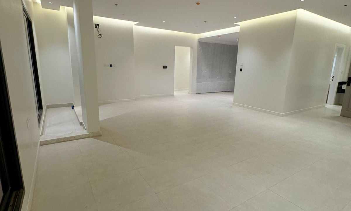 WhatsApp Image 2025-09-10 at 10.59.15 PM (1)