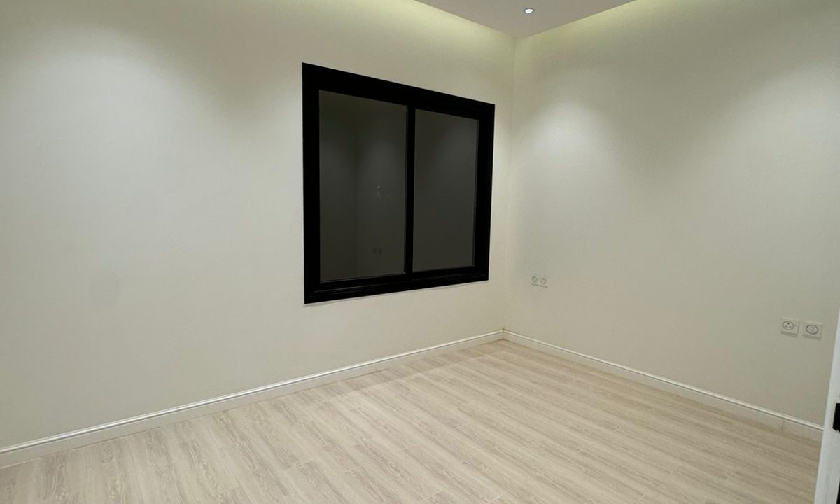 WhatsApp Image 2025-09-10 at 10.59.17 PM